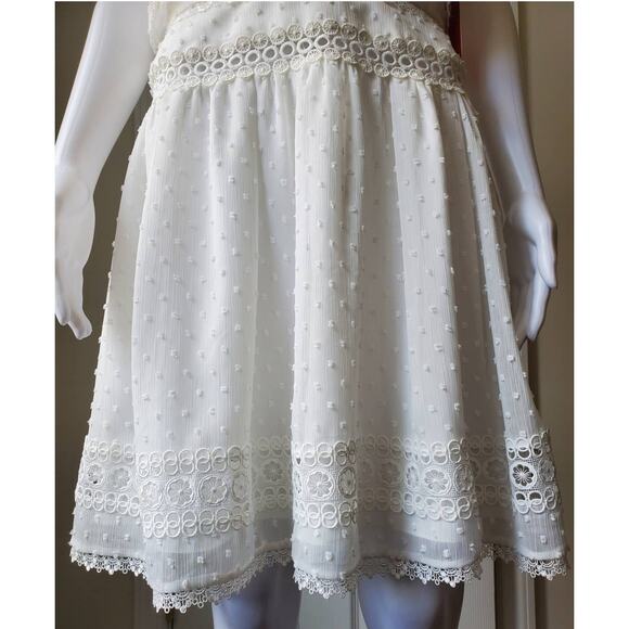 Monique Lhuillier Dress Size 6 Eyelet Lace Cocktail Party Date Rehearsal Dinner - Picture 11 of 16